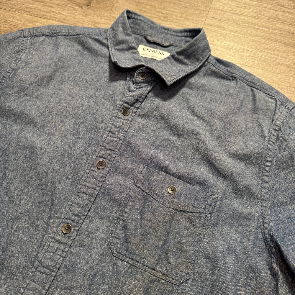 Express Shirt Mens L Blue Chambray 100% Cotton Casual Heritage Summer Minimalist